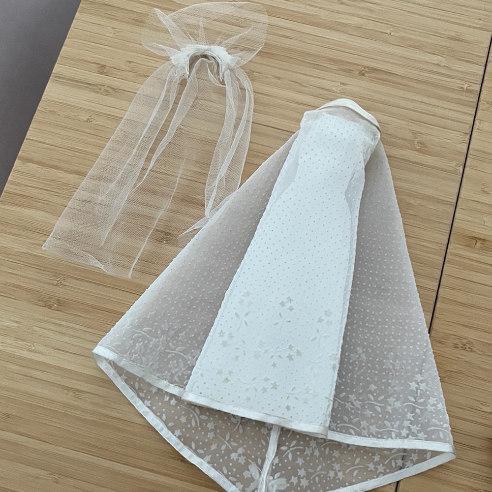 Barbie Vintage Wedding Wonder  Dress with Veil